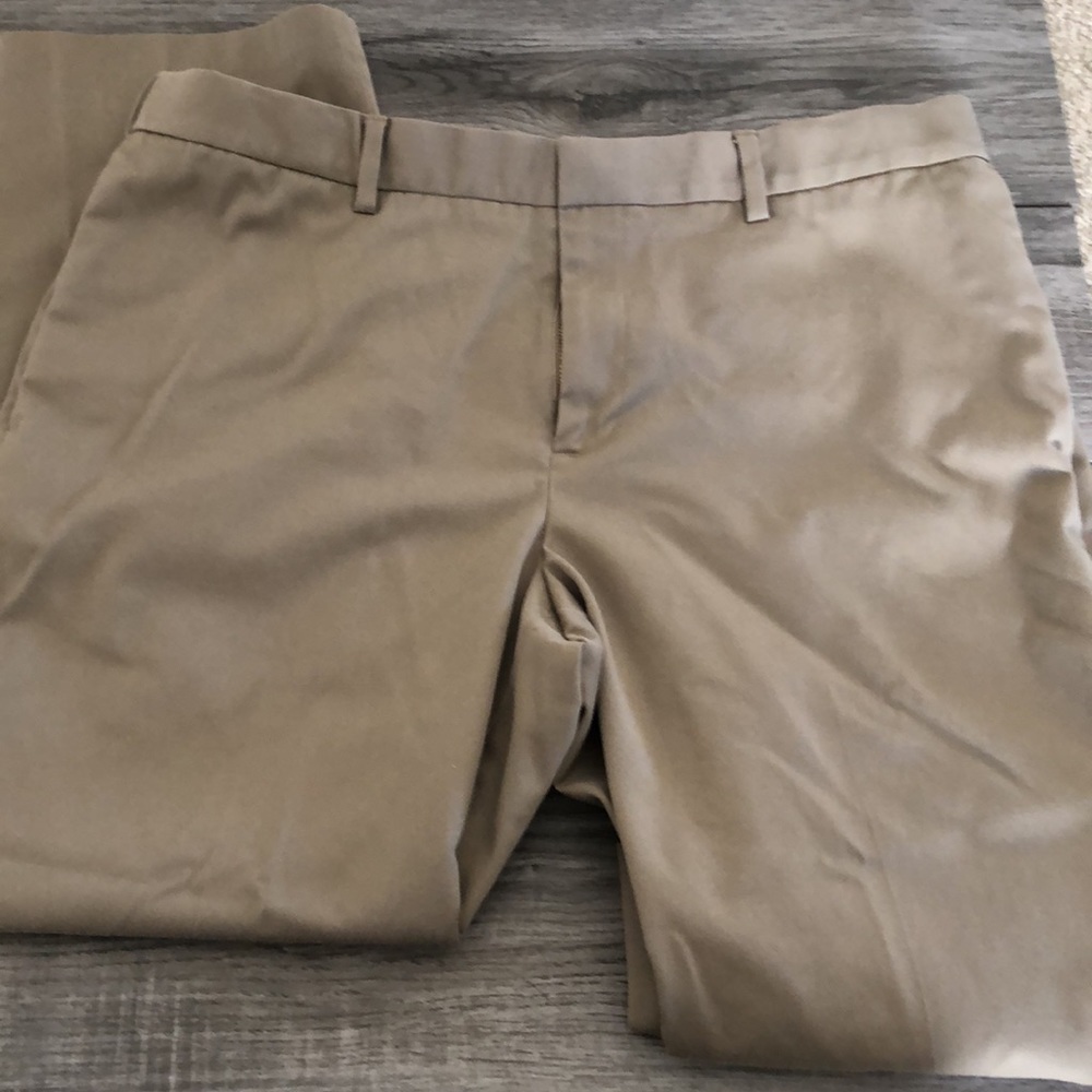 Perry Ellis Men’s Khaki Dress pants size 36x30 - Picture 4 of 4